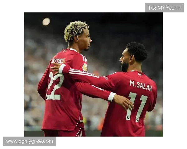 英超球员集体穿西装合影照片背后的故事